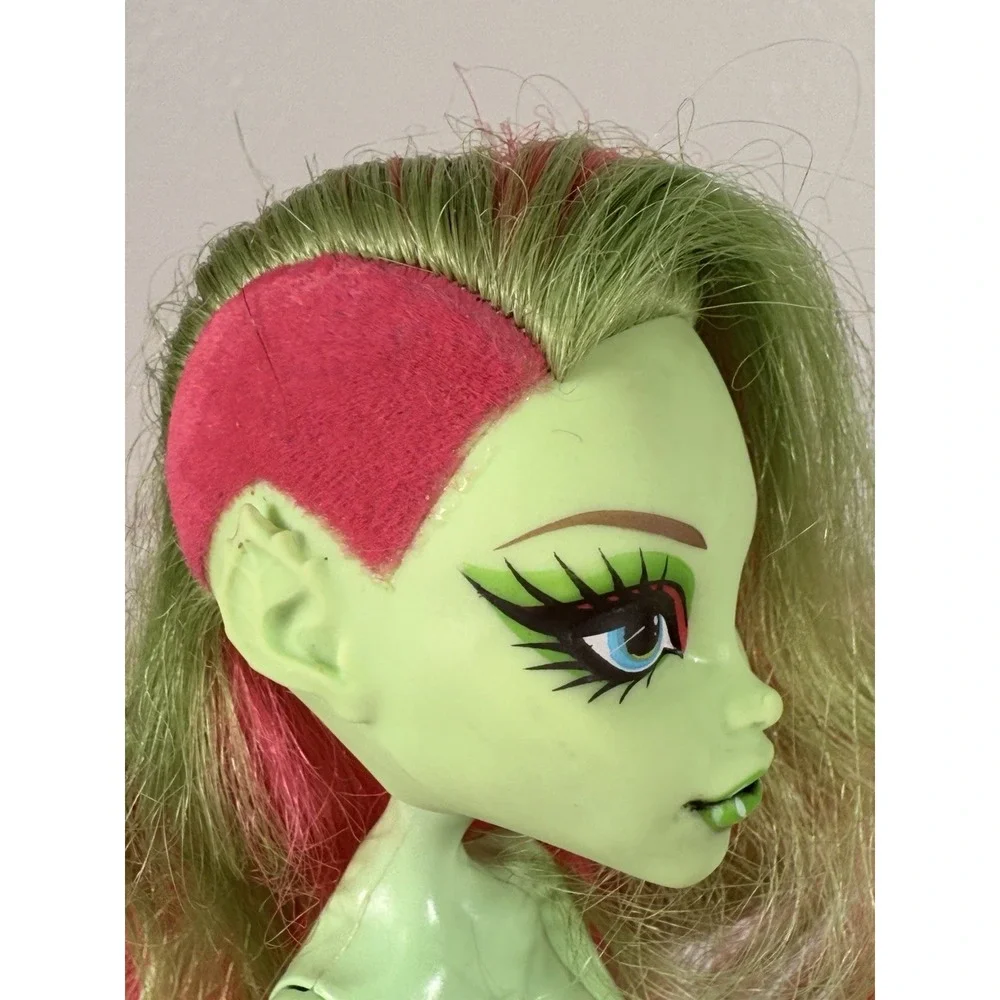 monster high please see